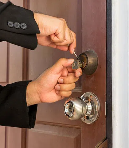 General Locksmith Store Portland, OR 503-610-9266 - new-locks-installation